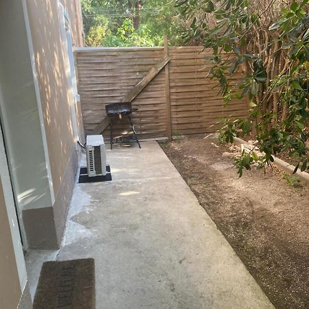 Spa Jardin Prive T3 Independant Dans Villa Morieres-les-Avignon Esterno foto