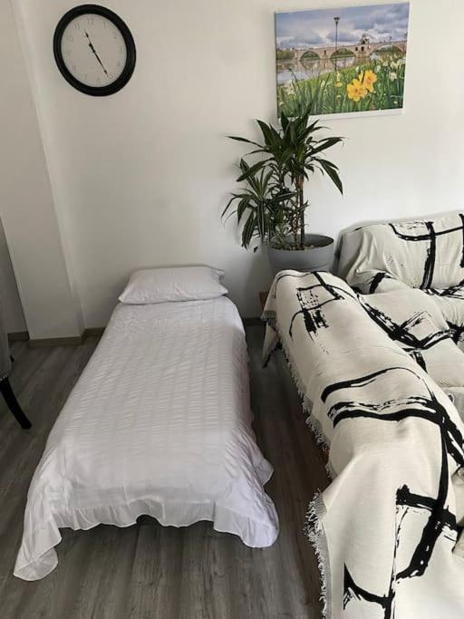 Spa Jardin Prive T3 Independant Dans Villa Morieres-les-Avignon Esterno foto