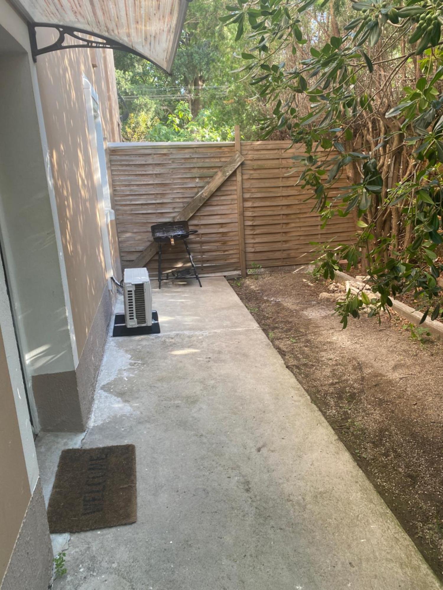 Spa Jardin Prive T3 Independant Dans Villa Morieres-les-Avignon Esterno foto